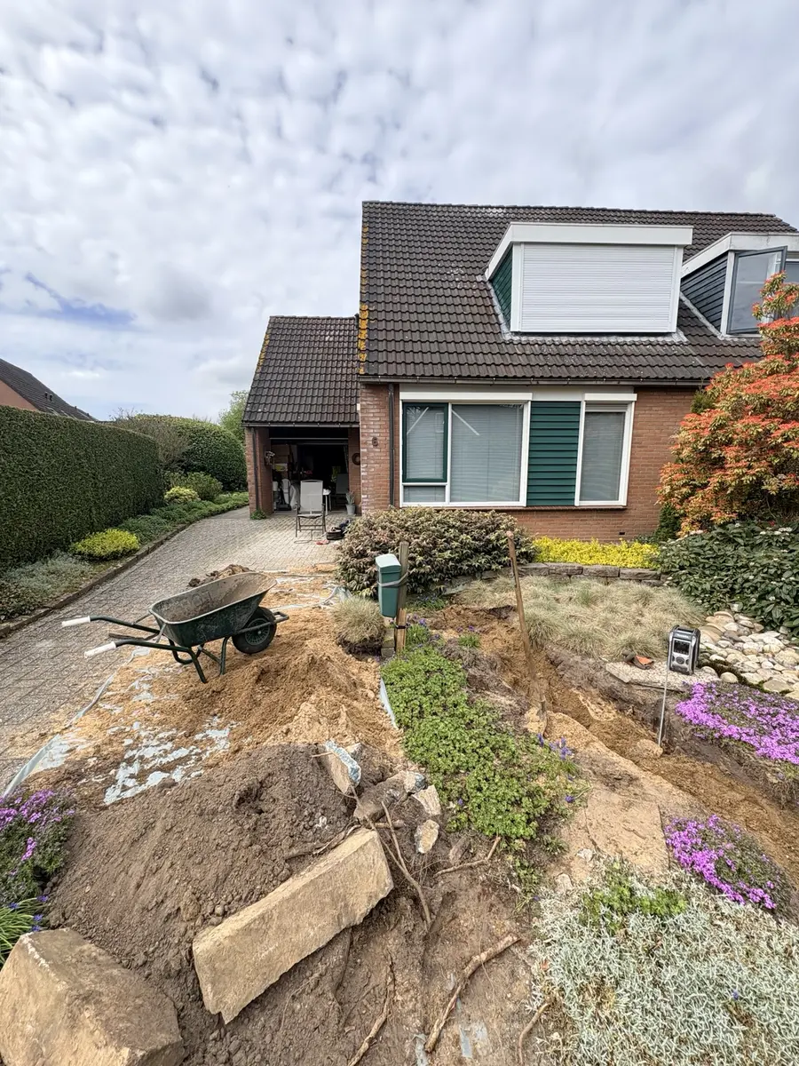 Voortuin opengelegd